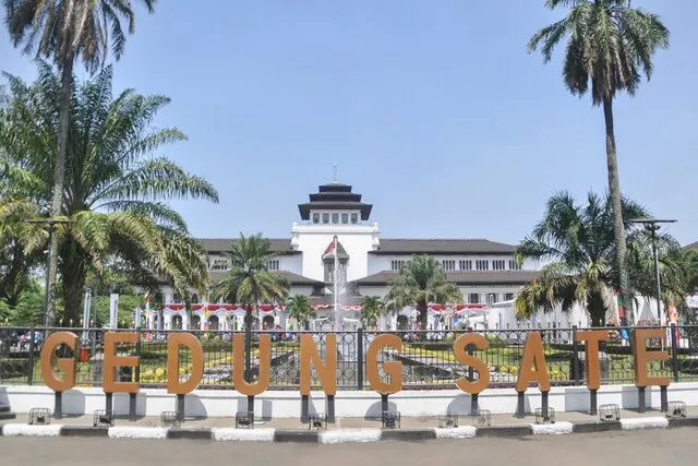 OYO 2260 Zleepy Sasana Budaya