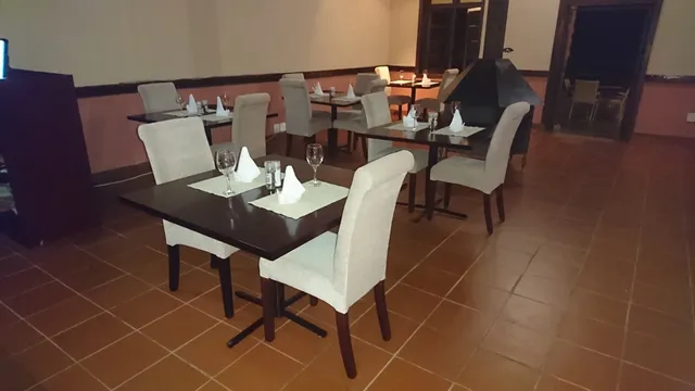 Delarosa Restaurant