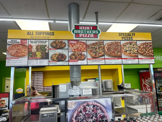 Hunt Brother's Pizza