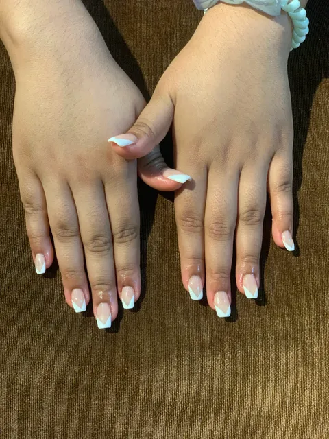 Nap Spa Massage - Nourishing Shampoo-Nails