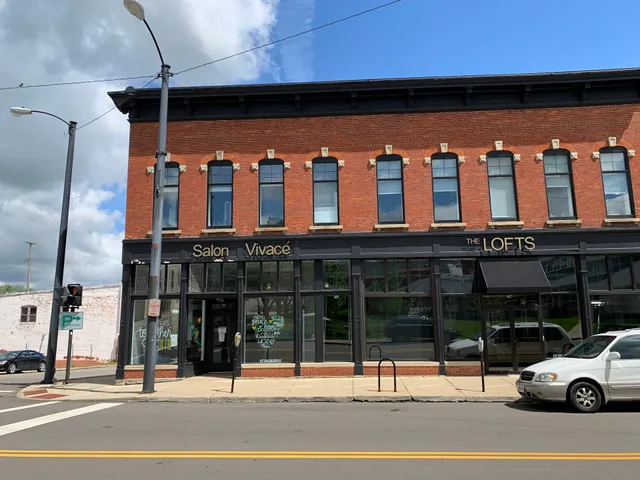 Salon Vivace and The Lofts