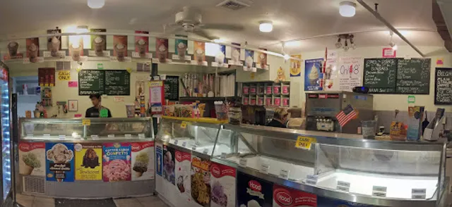 Carmella's Ice Creamery and coffee shop
