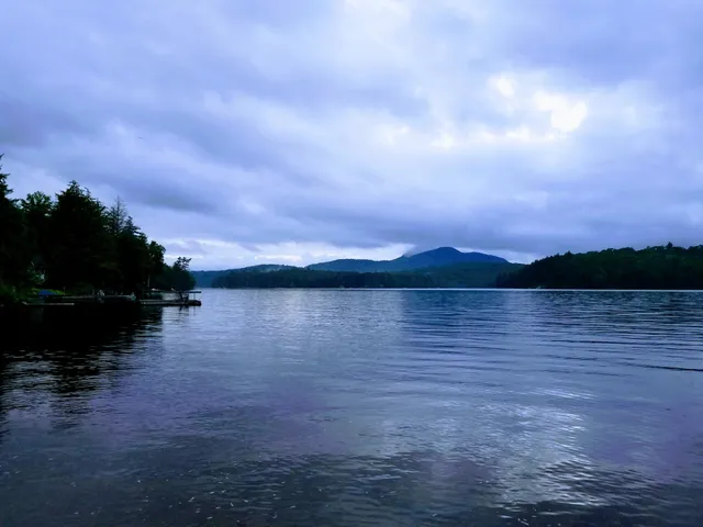 Water's Edge Cottages