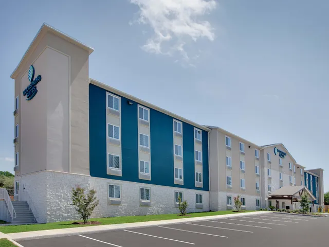WoodSpring Suites San Antonio Stone Oak