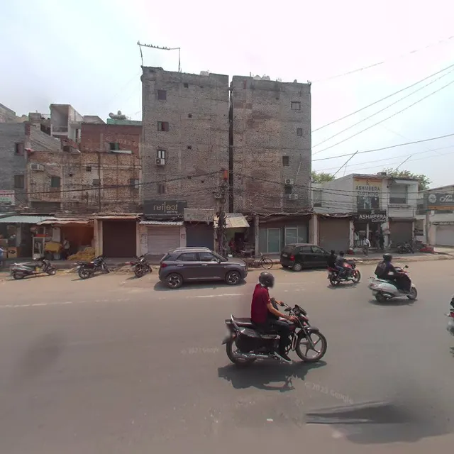 Royal Foods Family Restaurant