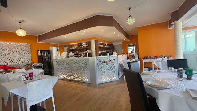 Ristorante Indiano La Curcuma Beach Lignano