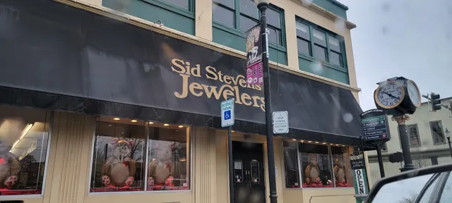 Sid Stevens Jewelers