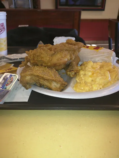 Lee's Famous Recipe Chicken