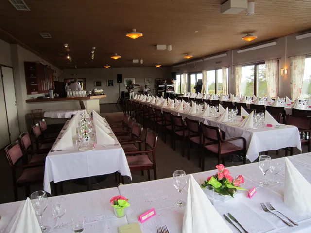 Soltuna Resturang & Café