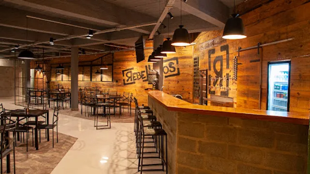 Hamburgueria Food Bunker Rebellados