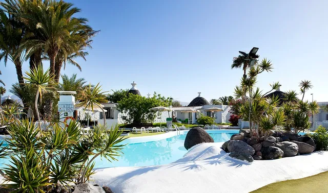 MUR Bungalows Parque Romántico