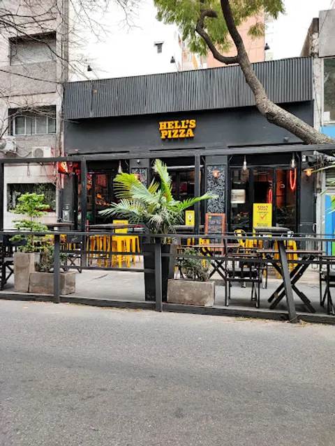 Hell's Pizza La Imprenta