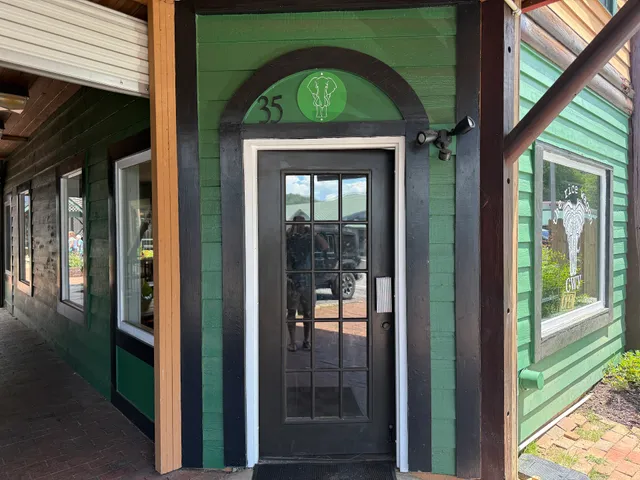 The Rice Wagon Cherokee