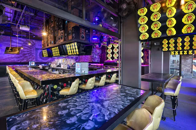 HiFi Kitchen Cocktails