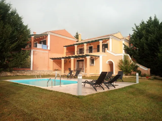 Eleonas Luxury Homes