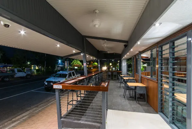 Mission Beach Tavern