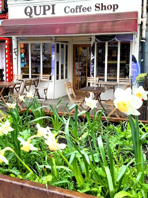 Qupi Cafe