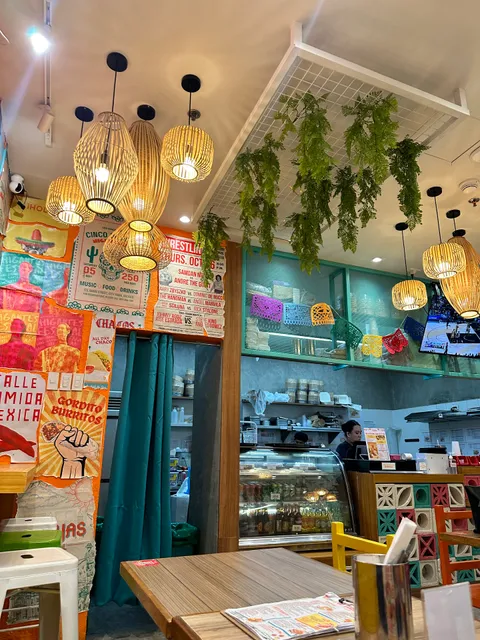 Los Chachos Fil-Mex Kusina