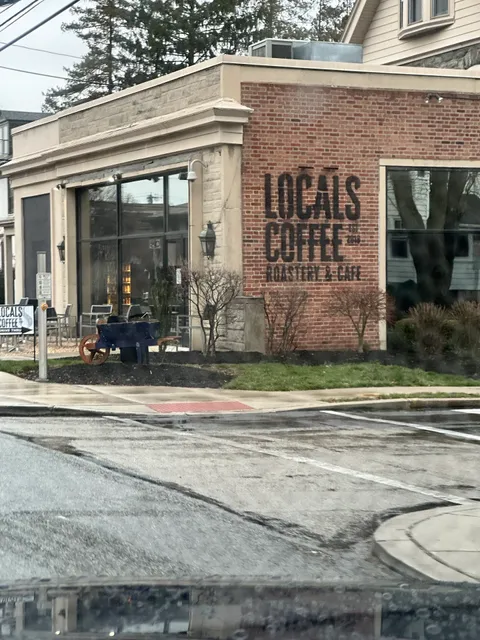 Locals Coffee - Roastery & Cafe