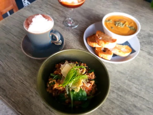 The Local Beerwah Cafe & Bar