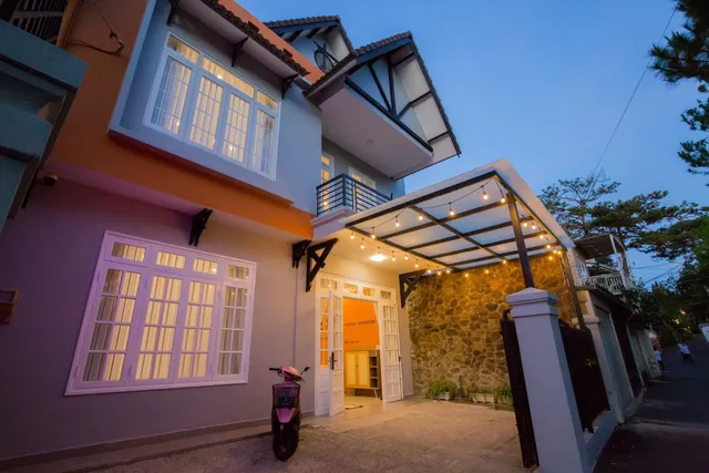 Suri Homestay Dalat