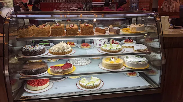 Pastelería y Restaurante Capriccio