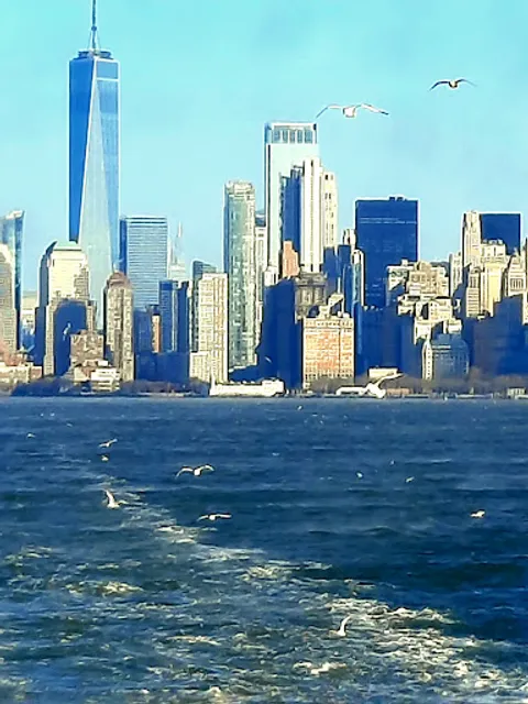 Empire Outlets - Northwell Covid Vaccine POD