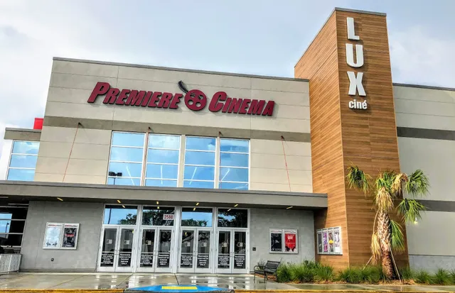 Biloxi Premiere LUX Cine & Pizza Pub