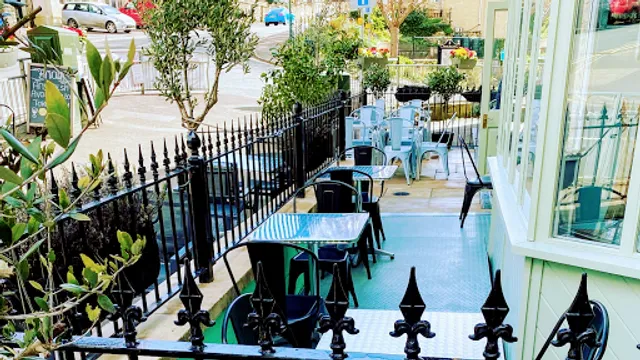 Amalfi Restaurant & Pizzeria