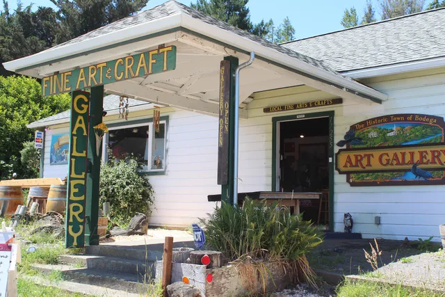 The historic town of Bodega Art Gallery