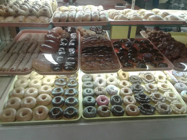 Happy Donut Shop
