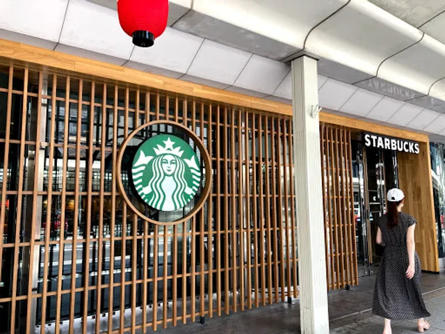 Starbucks Coffee - Kyoto Shinkin Bank Head Office Building