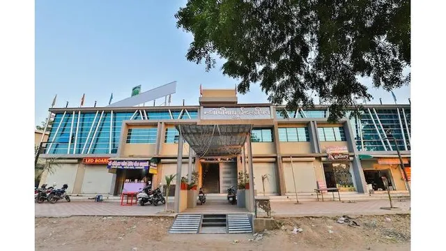 Hotel O Vatva Railway Station Anmol Palace