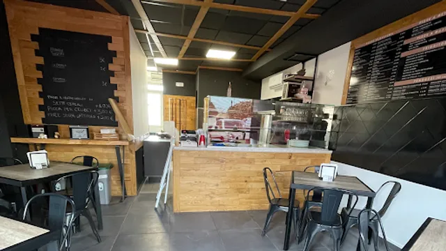 Pizzeria Gusto Regina Madre