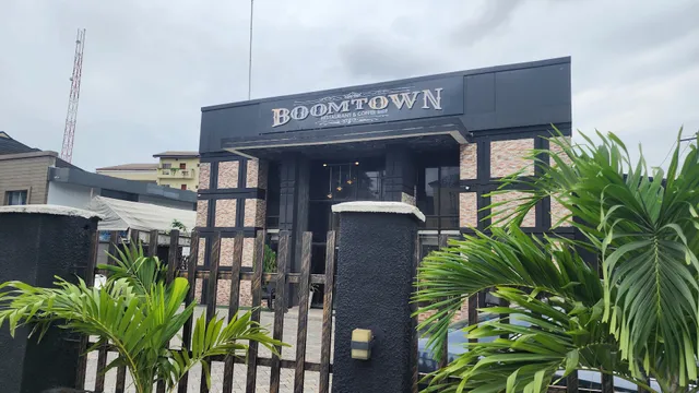BoomTown Restaurant & Coffee Shop PHC