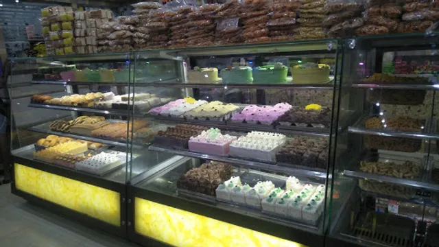 New Sri Mahalakshmi Iyengar cake Shop,GH& Sweets