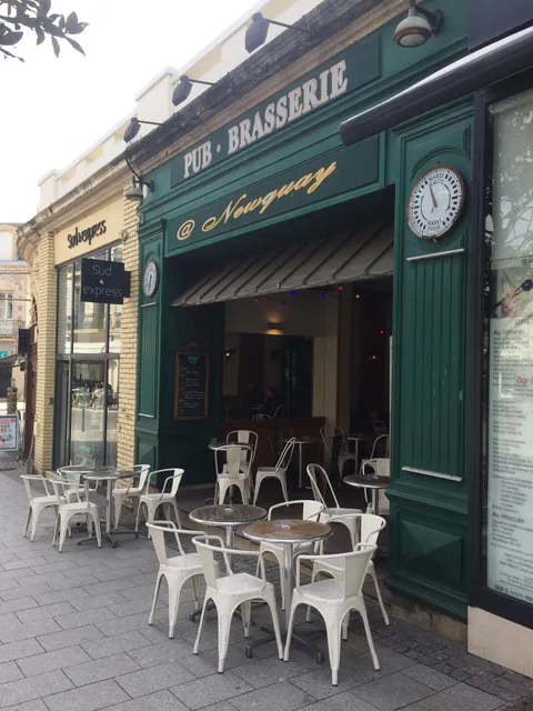 Newquay Pub Biarritz