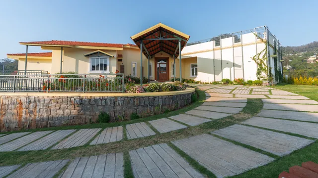 SaffronStays Coonoor Canvas - Villa in Coonoor