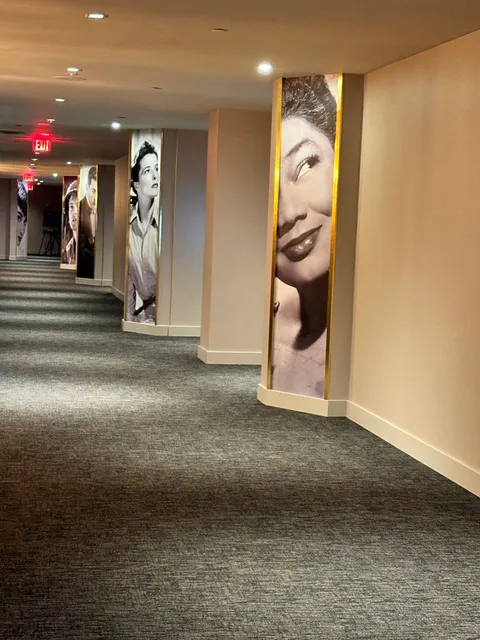 Star Cinema Grill CityCenter