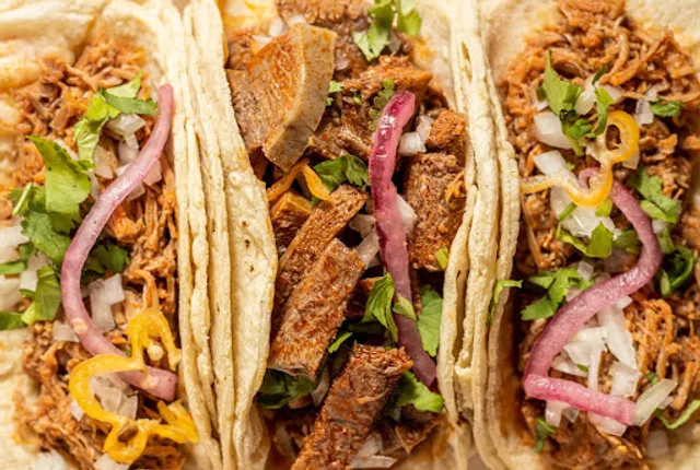 El Compirri Taco Restaurant