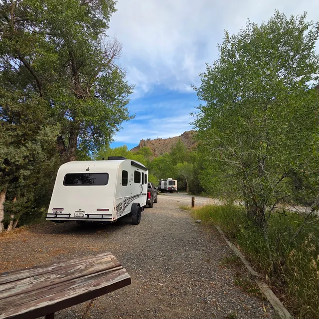 Wapiti Campground