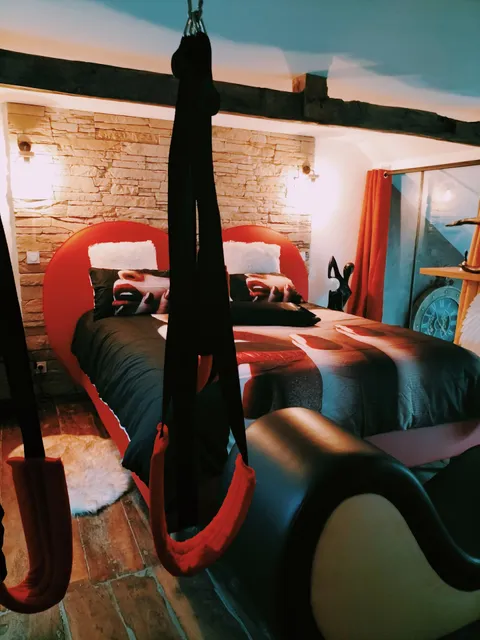 l'idyle : loft érotique- détente- charme-plaisir