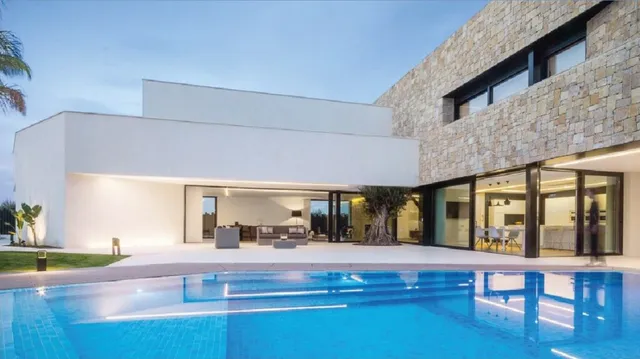 Mar y Viviendas Inmobiliaria en Garrucha