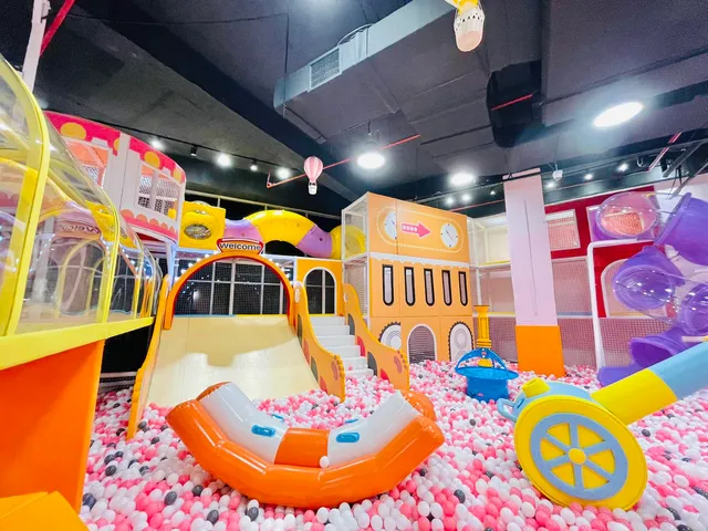 Funtopia KSL City Mall