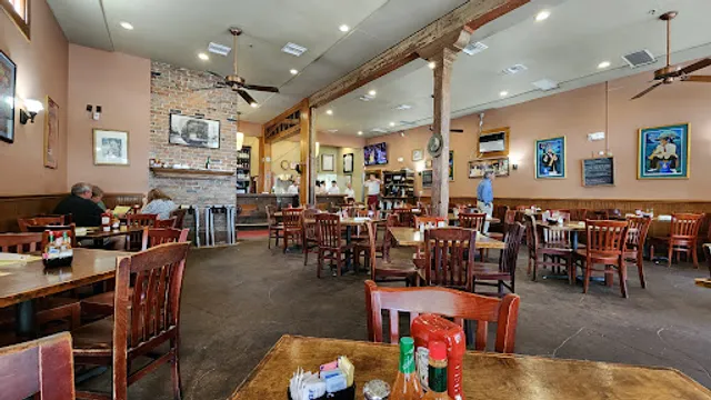 Mandina's Restaurant