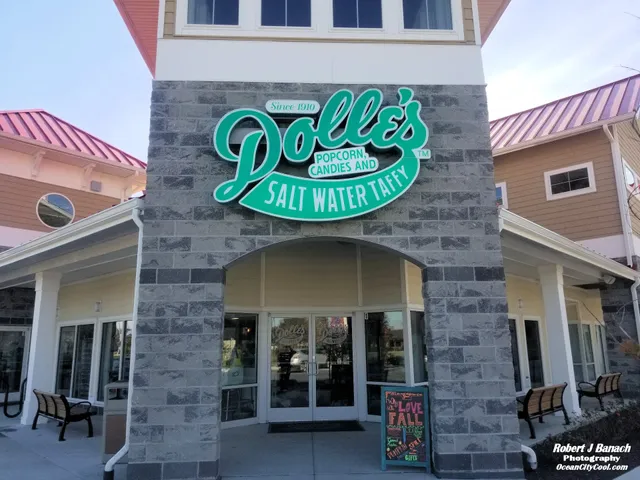 Dolle's Candyland, West OC Shop and Factory
