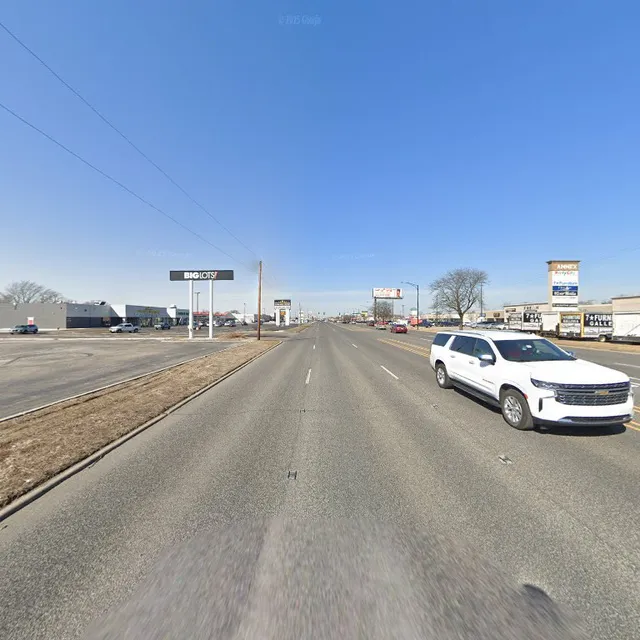 DAVE'S FURNITURE & MATTRESS OUTLET