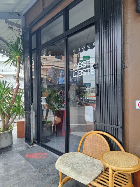 LOBSTER.COFFEE.HALAL