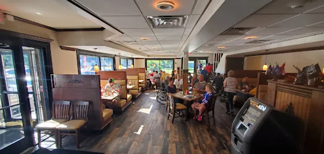 Sunny’s Family Diner. Custard and Shave Ice