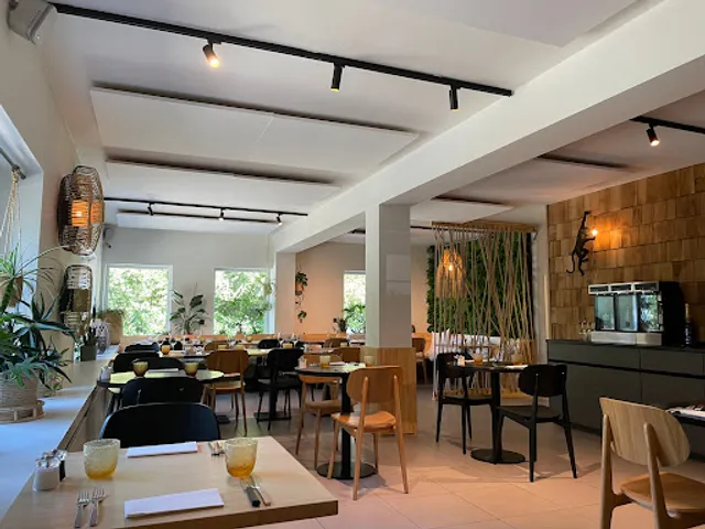 Bibois Bistro-Restaurant